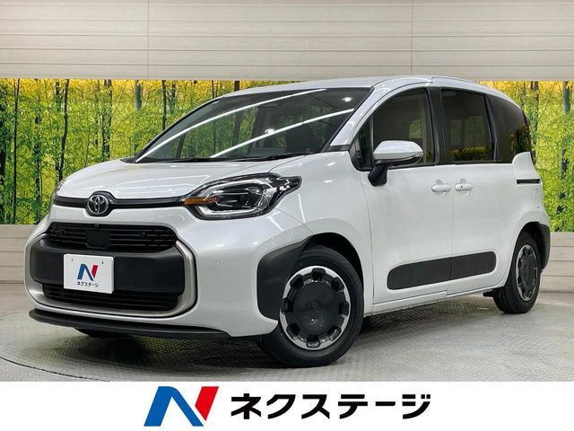 TOYOTA SIENTA HYBRID 2025
