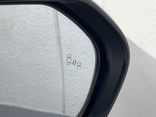 TOYOTA SIENTA HYBRID 2025