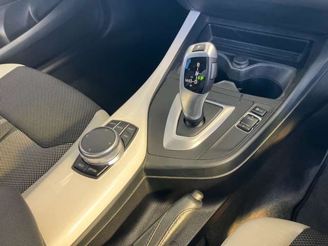 BMW BMW 1series 2017