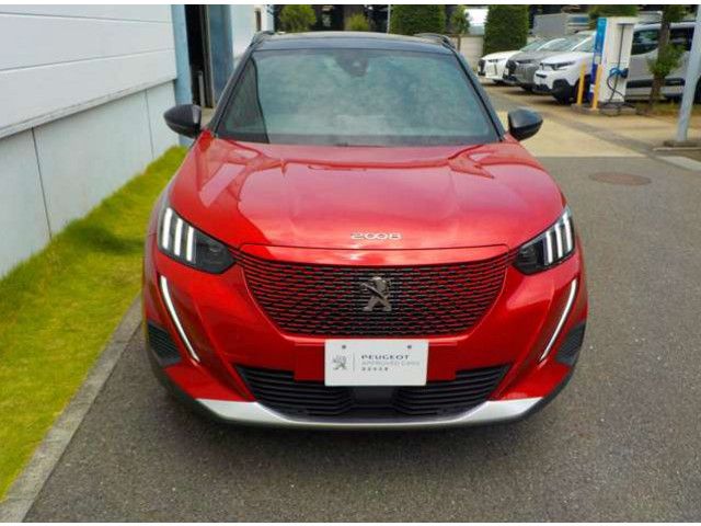 PEUGEOT PEUGEOT e-2008 2025