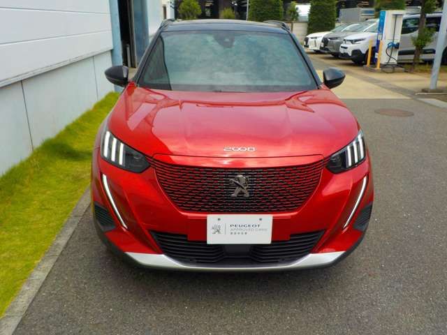 PEUGEOT PEUGEOT e-2008 2025