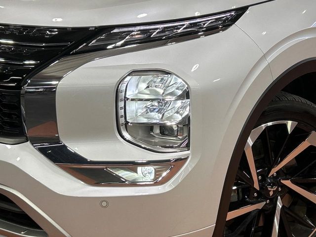 MITSUBISHI OUTLANDER PHEV 2022
