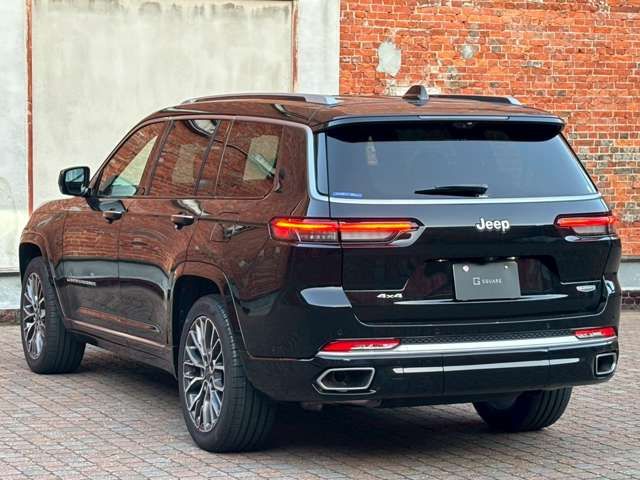 JEEP JEEP GRAND CHEROKEE L 2023
