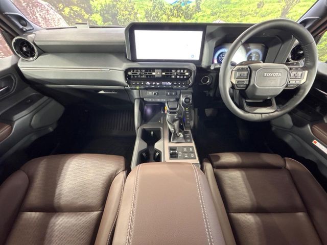 TOYOTA LANDCRUISER 250 2024