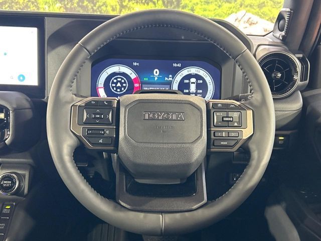 TOYOTA LANDCRUISER 250 2024