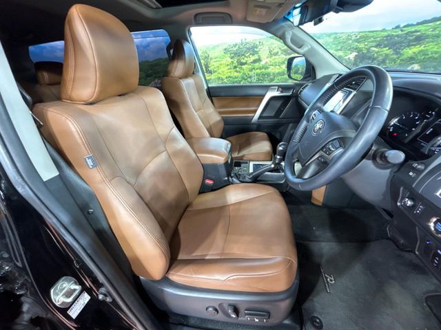 TOYOTA LANDCRUISER PRADO 2022