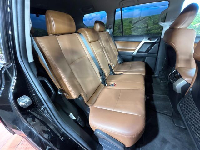 TOYOTA LANDCRUISER PRADO 2022