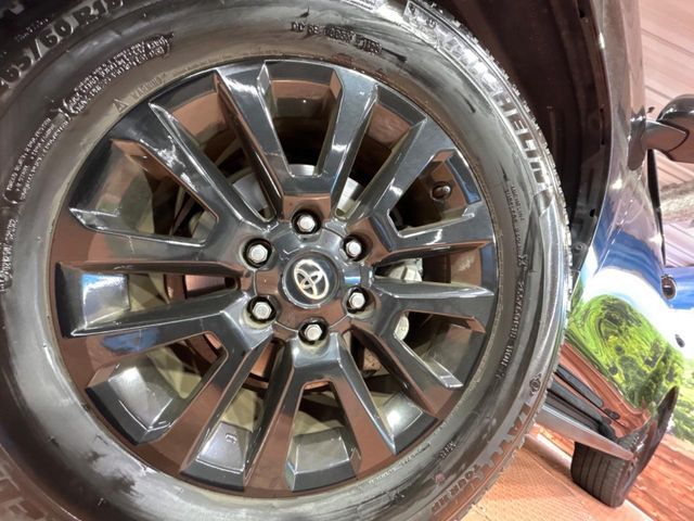 TOYOTA LANDCRUISER PRADO 2022