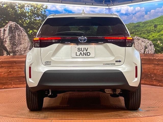 TOYOTA YARIS CROSS HYBRID 2024