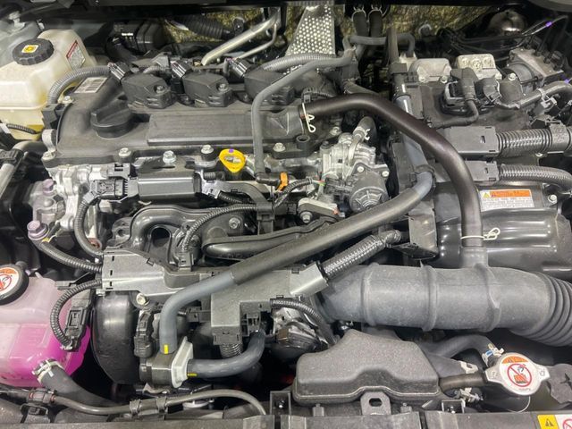 TOYOTA YARIS CROSS HYBRID 2024