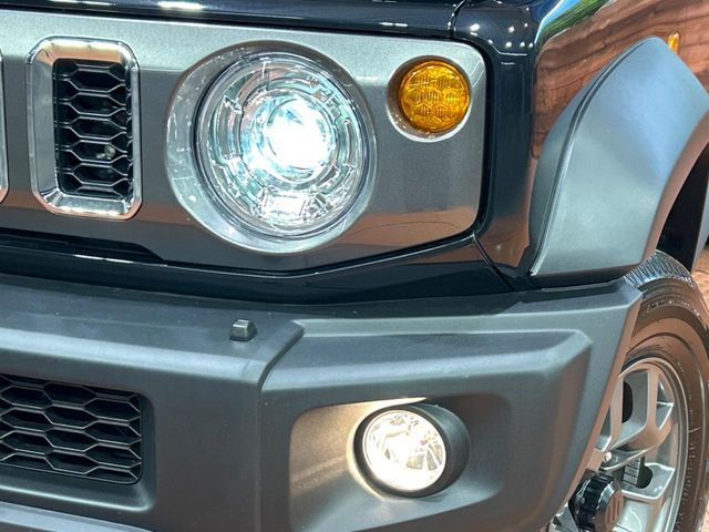 SUZUKI JIMNY NOMADE 2025