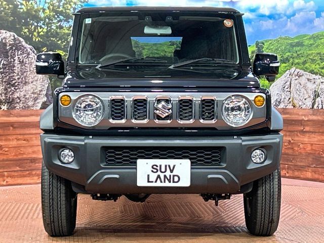 SUZUKI JIMNY NOMADE 2025