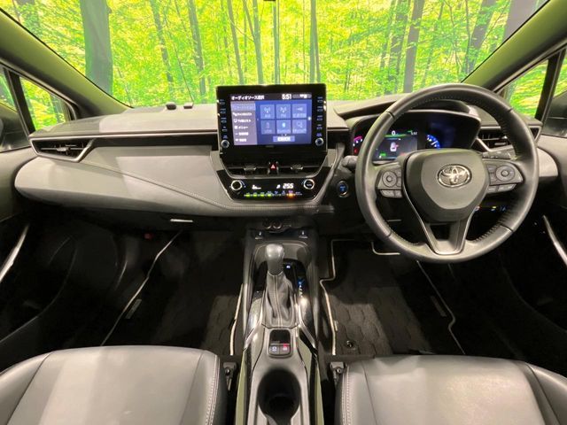 TOYOTA COROLLA TOURING HYBRID 2021