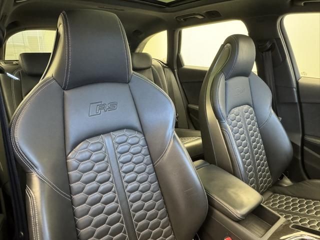 AUDI AUDI RS4 AVANT 2021