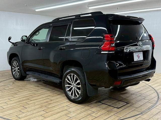 TOYOTA LANDCRUISER PRADO 2020