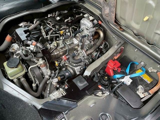 TOYOTA HIACE van 4WD 2020