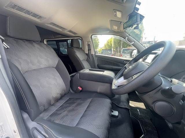 NISSAN CARAVAN van 2WD 2022