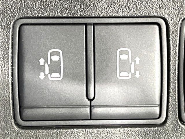 NISSAN SERENA  S-HYBRID 2014