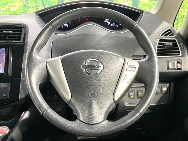 NISSAN SERENA  S-HYBRID 2014