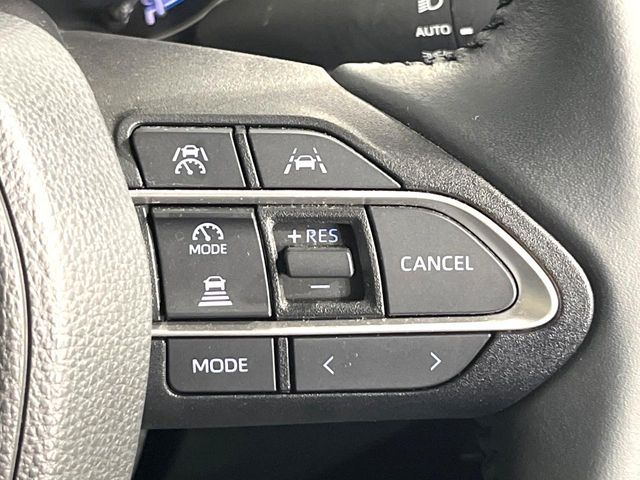 TOYOTA VOXY HYBRID 2024