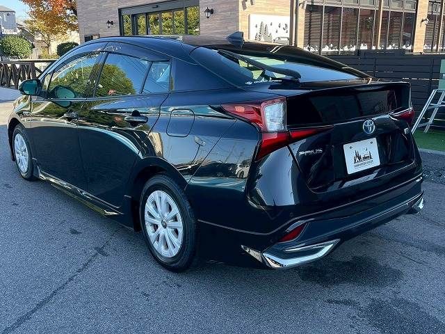 TOYOTA PRIUS 2020