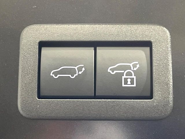 TOYOTA COROLLA CROSS HYBRID 2022