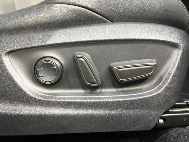 TOYOTA COROLLA CROSS HYBRID 2022