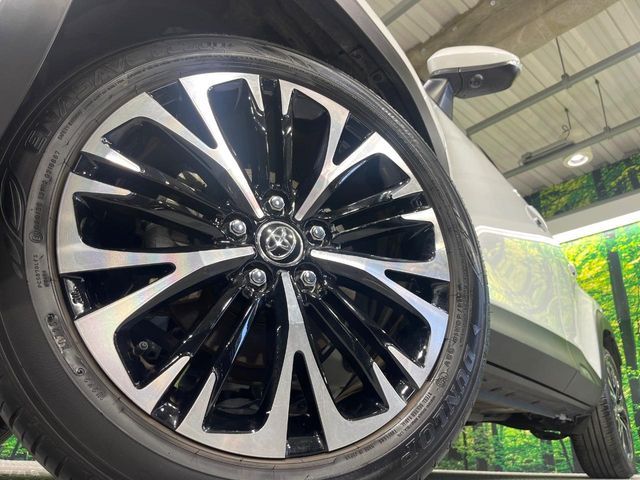 TOYOTA YARIS CROSS 2025