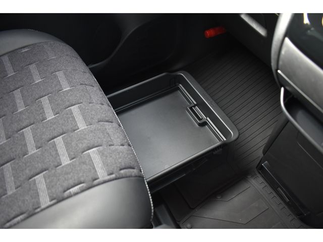 MITSUBISHI DELICA MINI 2023