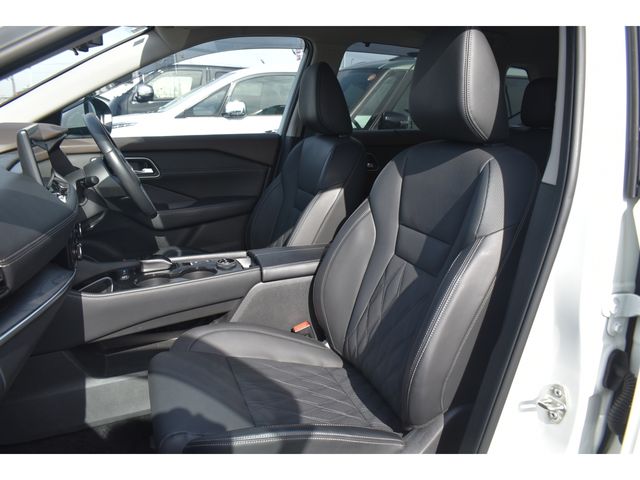 NISSAN X-TRAIL HYBRID 4WD 2025