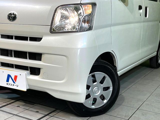 TOYOTA PIXIS van 4WD 2014