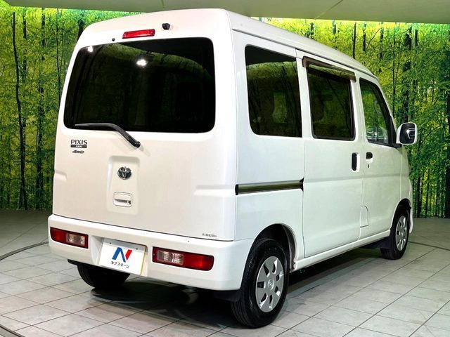 TOYOTA PIXIS van 4WD 2014