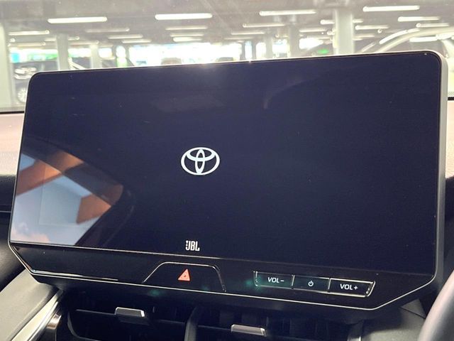 TOYOTA HARRIER 2WD 2024