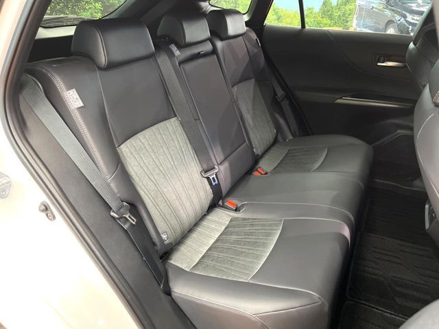 TOYOTA HARRIER 2WD 2024