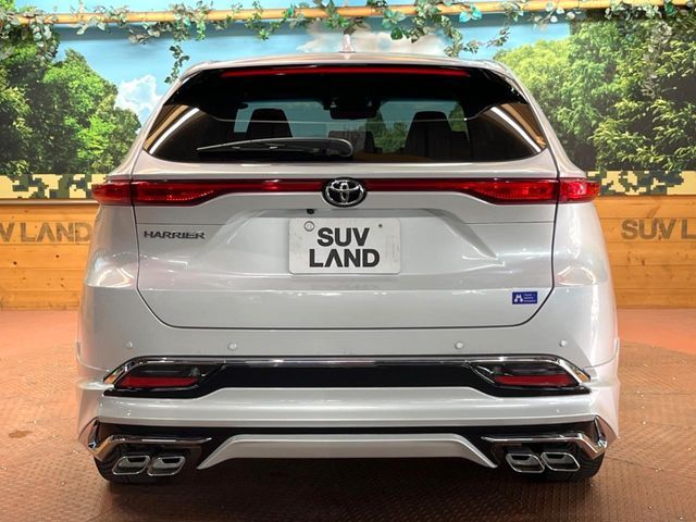 TOYOTA HARRIER 2WD 2024