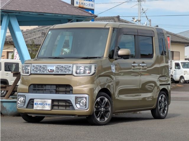 DAIHATSU WAKE 2015