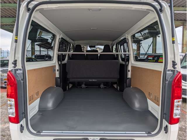 TOYOTA HIACE van 1.25t 2WD 2025