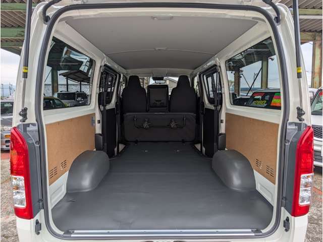 TOYOTA HIACE van 1.25t 2WD 2025