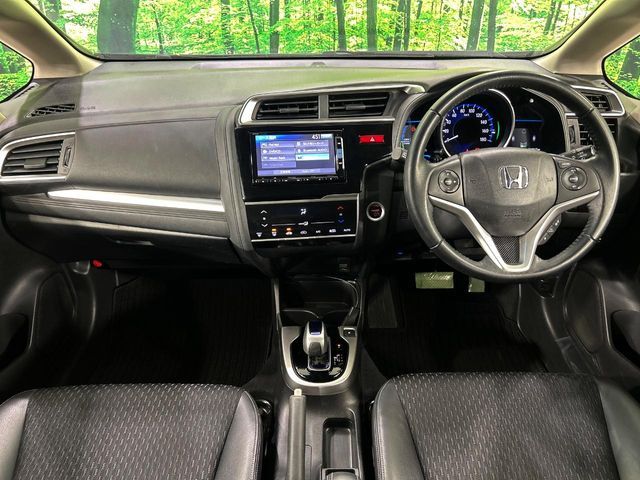 HONDA FIT HYBRID 2015