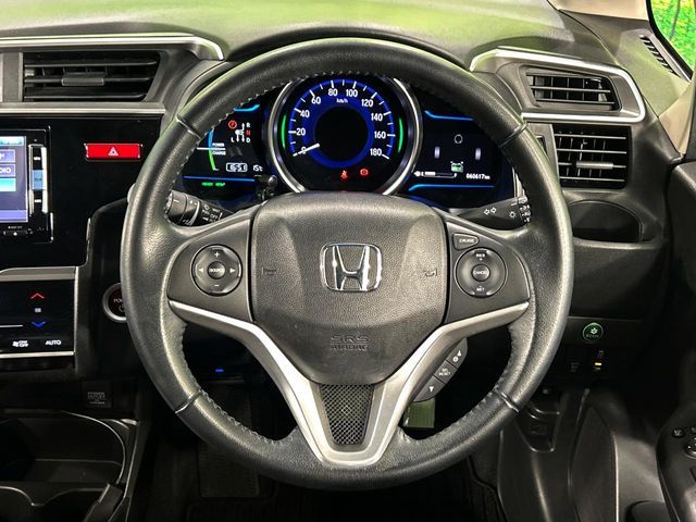HONDA FIT HYBRID 2015