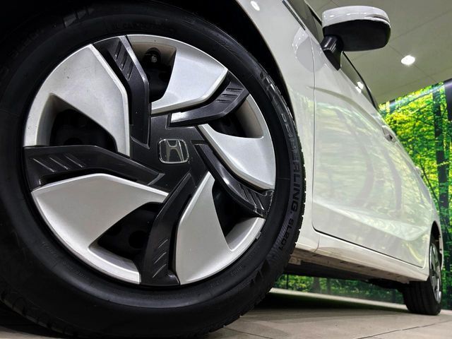 HONDA FIT HYBRID 2015