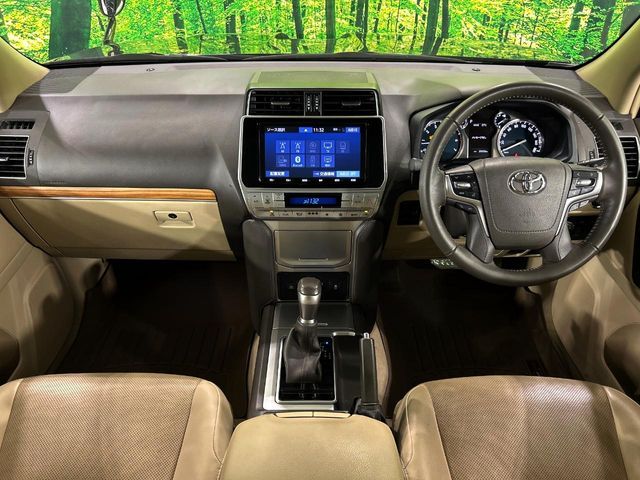 TOYOTA LANDCRUISER PRADO 2022