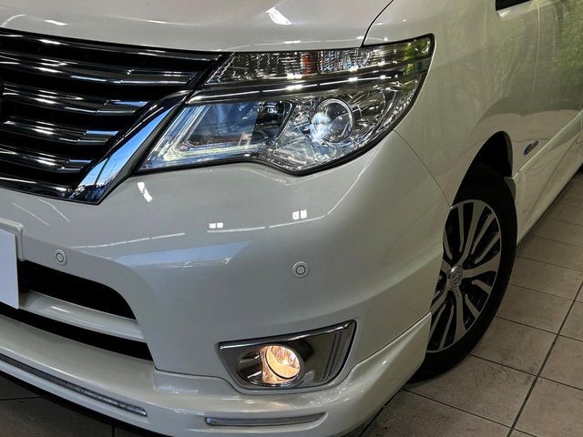 NISSAN SERENA  S-HYBRID 2014