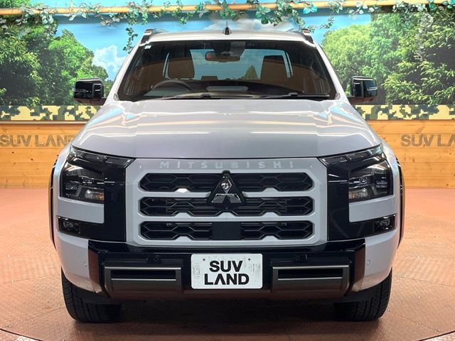 MITSUBISHI TRITON 2024