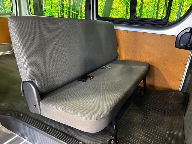 TOYOTA HIACE van 1.2t 2WD 2021