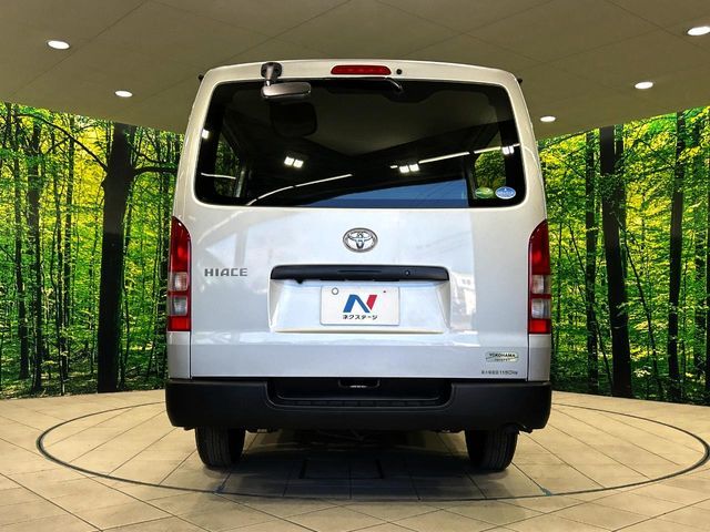 TOYOTA HIACE van 1.2t 2WD 2021