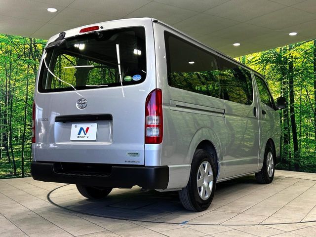 TOYOTA HIACE van 1.2t 2WD 2021