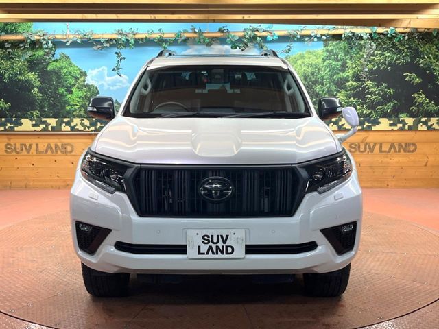 TOYOTA LANDCRUISER PRADO 2023