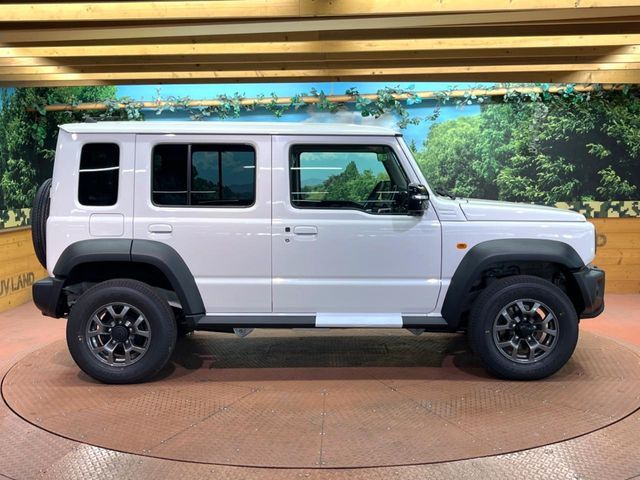 SUZUKI JIMNY NOMADE 2025