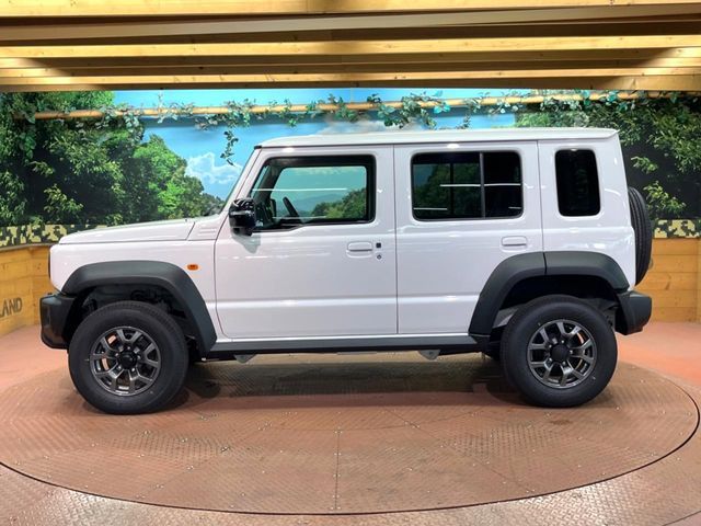 SUZUKI JIMNY NOMADE 2025